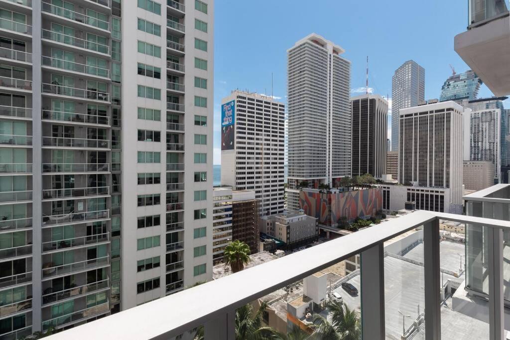 Stylish Modern Downtown Studio Free Parking Apartment Miami Exterior foto